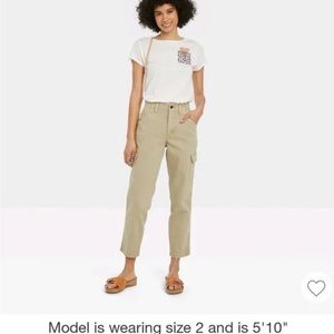 Women’s High Rise Boyfriend Cargo pants